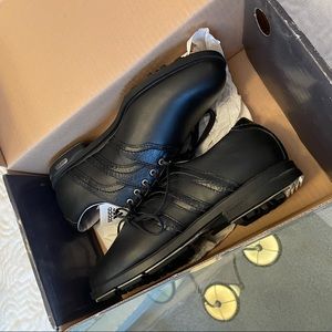 Adidas mens golf shoes black leather Sz 10.5 US 44 2/3 NEW!! Z TRX TOUR